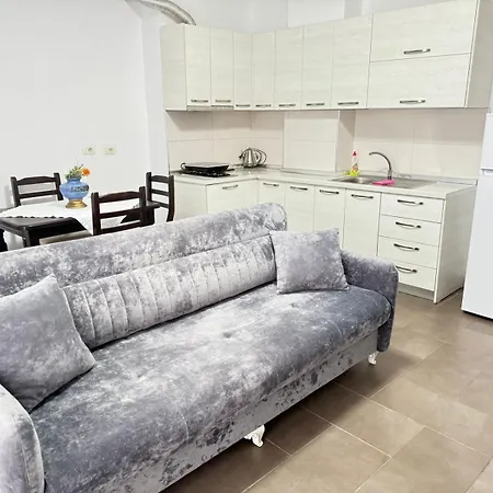 Apartment As 3 Durres